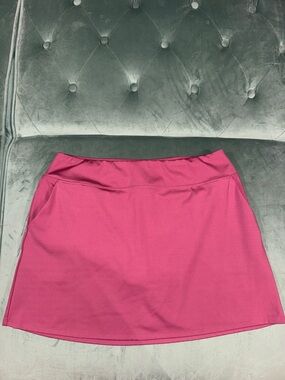 Tommy Bahama Fuchsia Athletic Mini Skirt with Pockets